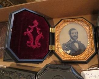 Union Case with Gentlement