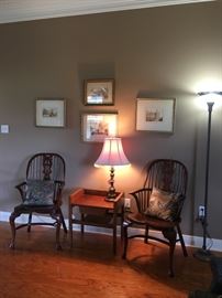 Pair of Windsor chairs, really great condition!