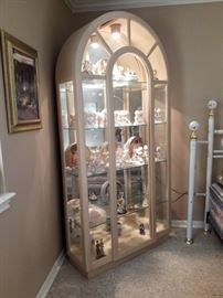Curio Cabinet with Light, Showcase