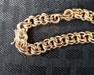 14K Gold Bracelet with Heart Clasp