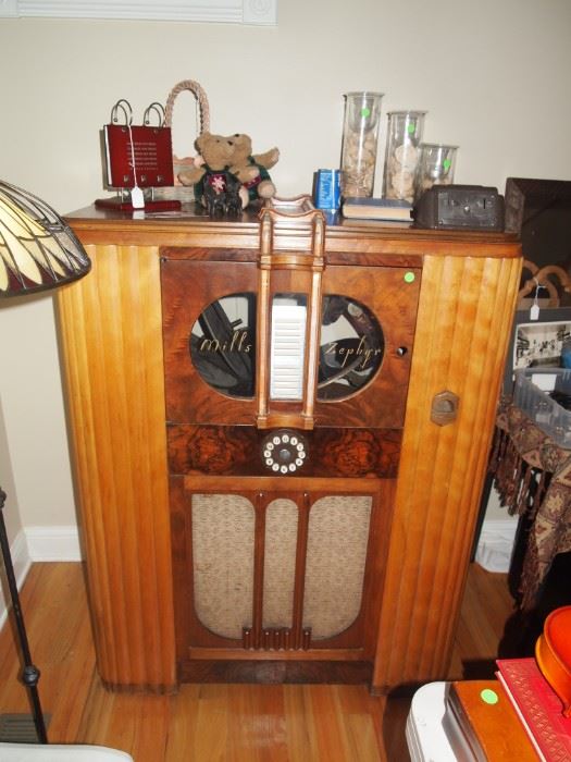 1938 Mills Zephyr Ferris Wheel Jukebox - $1000 obo (needs a new amplifier)