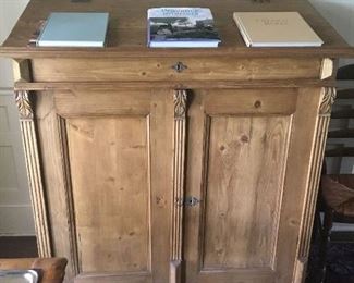 Pine desk with bottom cabinet