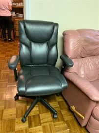 #98 Black office Chair   $ 30.00