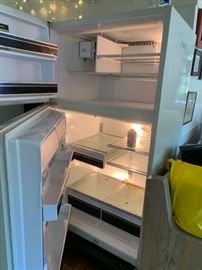 #128 Kitchen aid Refrigerator Model KTRF22  $ 75.00