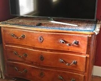 Great chest of drawers