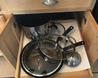 PULL OUTS AND PANTRY COME WITH THIS KITCHEN