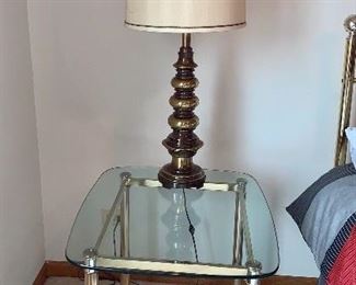 2 matching brass side tables w/glass tops - 2 matching brass lamps 