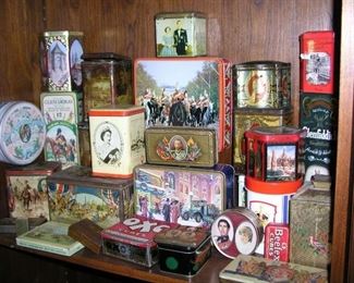 Nice collection of "Royal" tins!