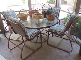 Woodard Sling Back Patio Set