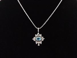 .925 Sterling Silver Faceted Topaz Pendant Necklace