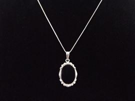 .925 Sterling Silver Black Onyx Cabochon Pendant Necklace