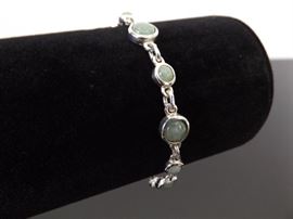 .925 Sterling Silver Light Green Jade Cabochon Link Bracelet