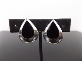 .925 Sterling Silver Inlayed Black Onyx Clip Earrings