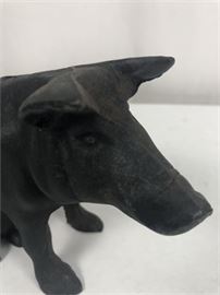 Lot 076 
Old Cast Iron Piggy Bank