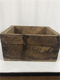 Lot 078 
Old Solid Wood Shipping Crate With Cleveland Tag