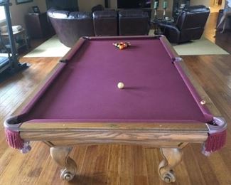 9' x 5' a 3-slate pool table. Price is set by owner at $1200