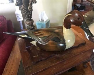 Decoy   Wooden Bird Factory Original ( as is damage to bill)