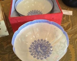 Chinese bowls in original boxes
