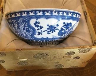 Chinese bowl in original box 