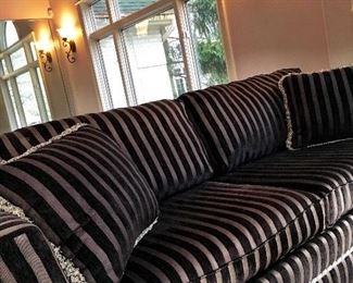 yep...Another Beautiful Sofa!...