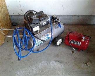 Campbell Hausfeld Air Compressor with Tool Shop Portable Air Tank