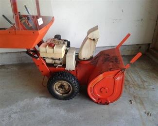 Simplicity 860 WalkBehind Snowthrower