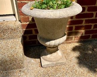 Concrete planter (3 of 3)