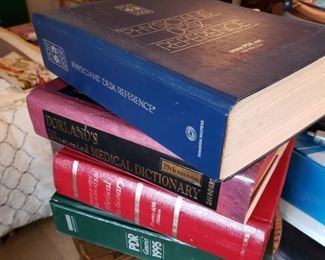 medical reference books, PDR