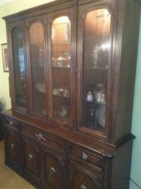 Henredon lighted china hutch.