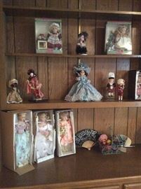 Dolls, dolls, dolls.