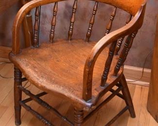 Antique Wood Spindle Chair 