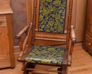 Antique Turned Wood Rocking Chair / Glider