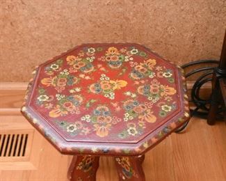 Small Painted Table / Pedestal