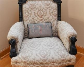 Antique Carved Victorian Parlor Chair (Mint!)