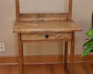 Shaker Style Table / Washstand
