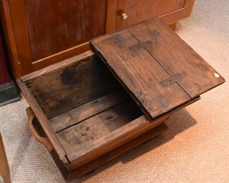 Primitive Wooden Chest (Hinged Top)