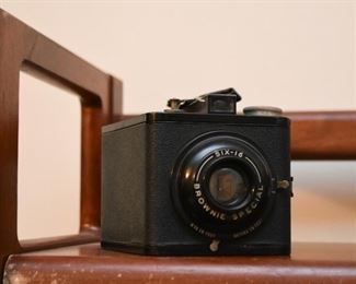 Vintage Brownie Special Camera