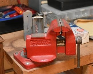 Bench Vise