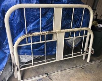 Great old metal bed with the rails