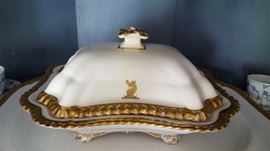 Large set of T. Goode & Co. china (19 South Audley St. London) / Spode Copeland