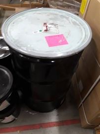 New 55 Gallon Steel Open Head W. Plain Cover.