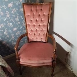 Tufted Upholstery Side Chair