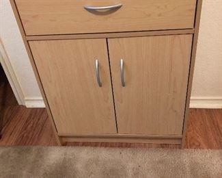 Nice blonde storage cabinet,  probably from the 1950's