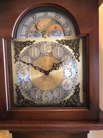 Face of Grandmother clock