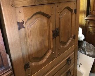 Ranch Style oak cabinet