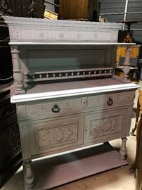 Painted French dessert server