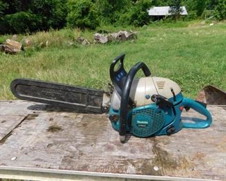 Makita DCS-6401 Chain Saw