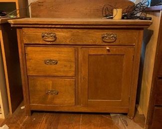 Oak Wash Stand