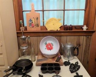 Vintage Kitchen items, Cast Iron Skillets including Griswold & Wagner