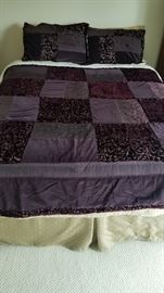 Queen Purple Cut Velvet Bed Set